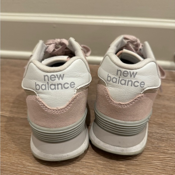 Light Pink New Balance 574 - Picture 4 of 4